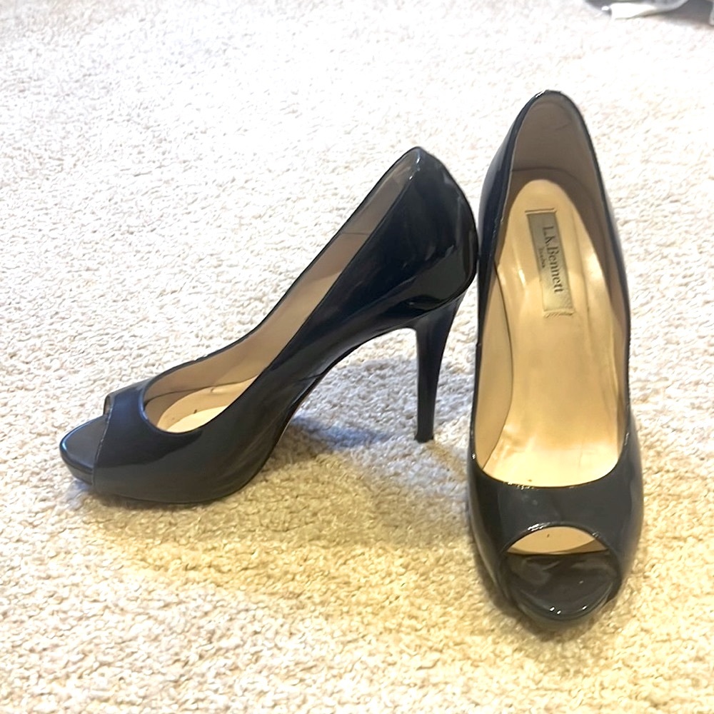 Lk Bennet Size 38 (Size 7) - image 1